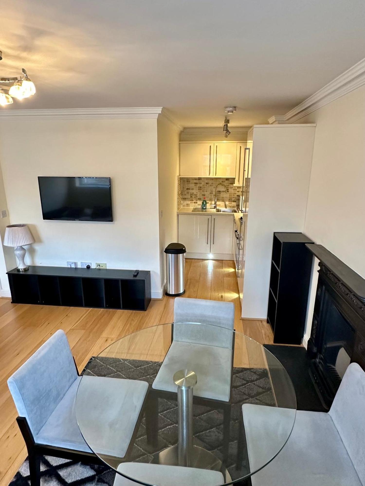 Lx Russell Square Apartments Лондон Екстериор снимка
