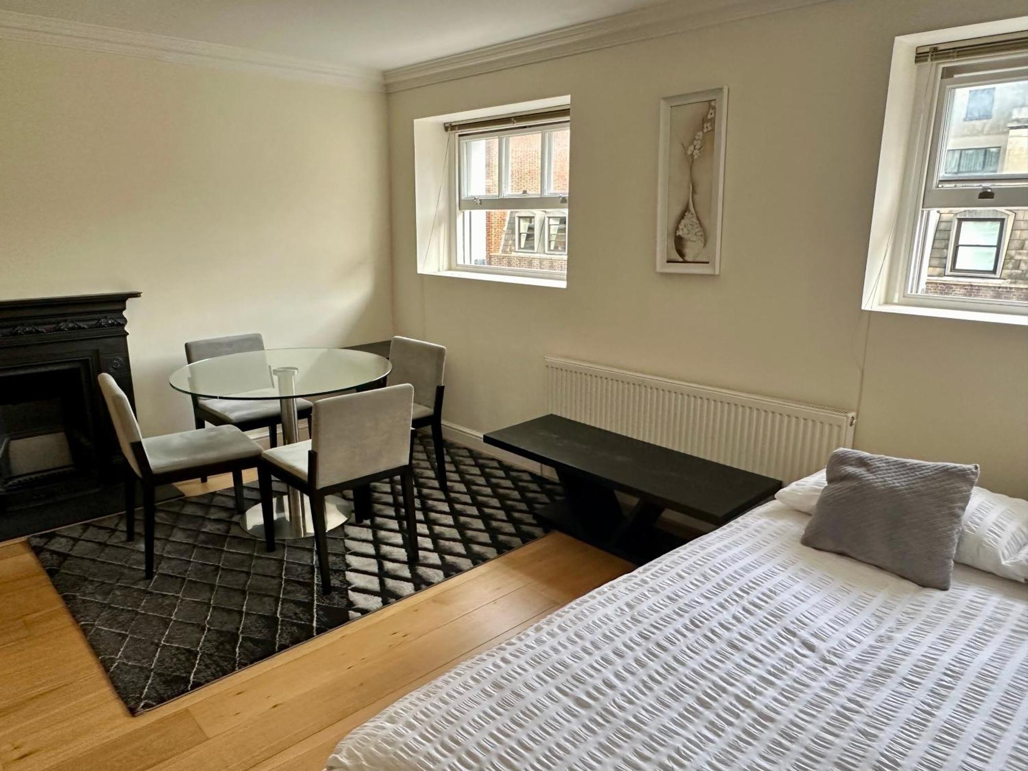 Lx Russell Square Apartments Лондон Екстериор снимка