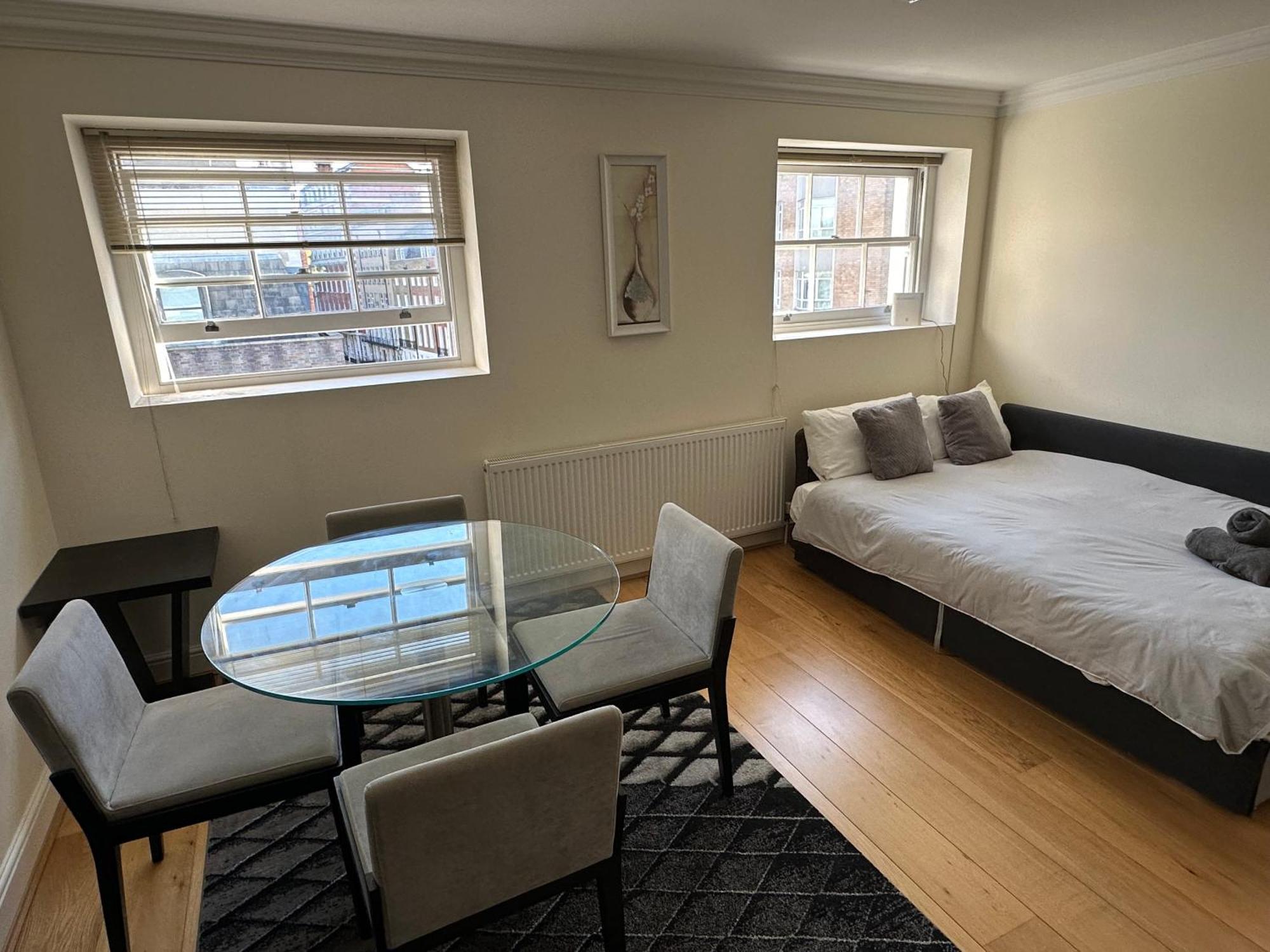 Lx Russell Square Apartments Лондон Екстериор снимка
