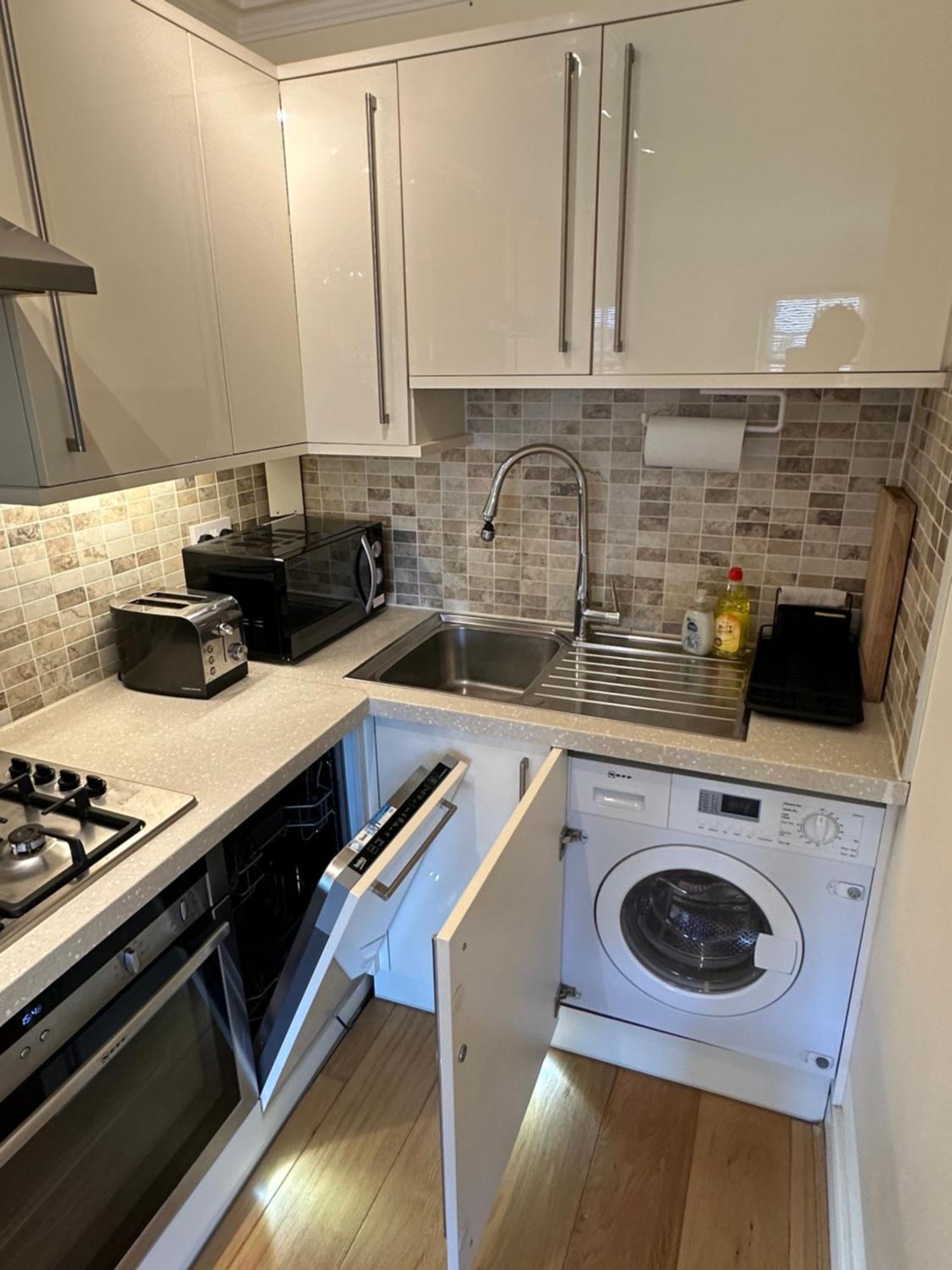 Lx Russell Square Apartments Лондон Екстериор снимка